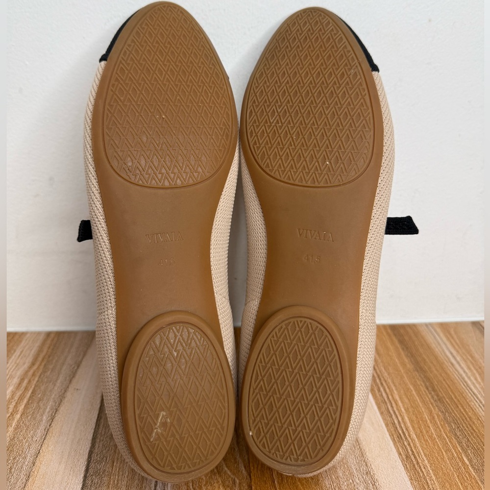 Vivaia Tamia Women’s US Size 10 Mary Jane Flats Loafers Almond Toe Beige Black - Picture 8 of 14